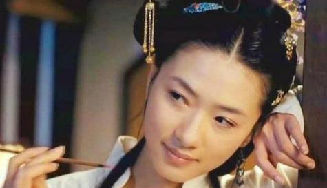 古代女文学家中的佼佼者,李清照很爱喝酒吗?