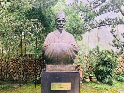从梦的角度分析比较汤显祖和莎士比亚的戏剧作品